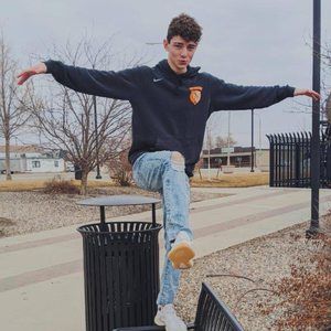 Meet your Posher, Jared